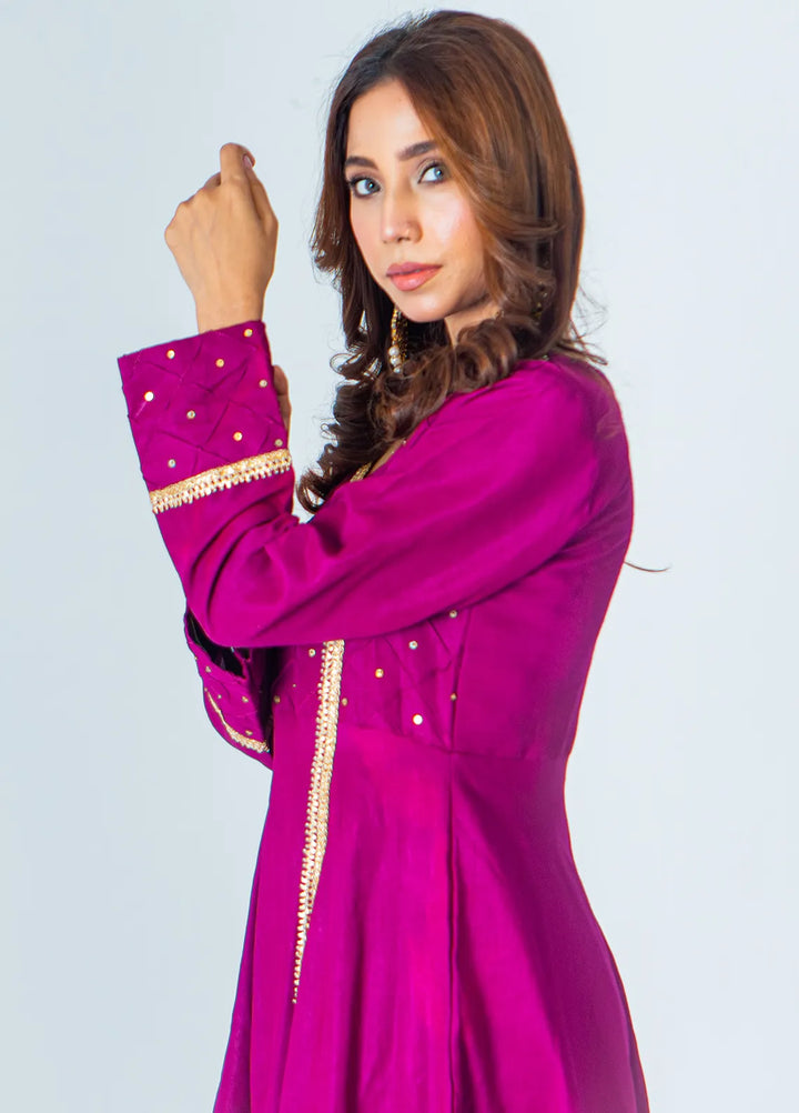Mahnoor Ejaaz Pret Embroidered Silk 3 Piece Suit MELP-SH-005
