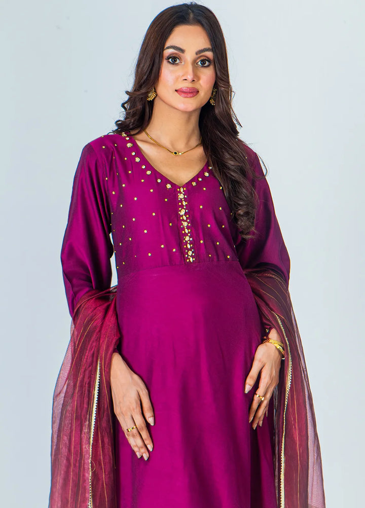 Mahnoor Ejaaz Pret Embroidered Silk 3 Piece Suit MELP-SH-006
