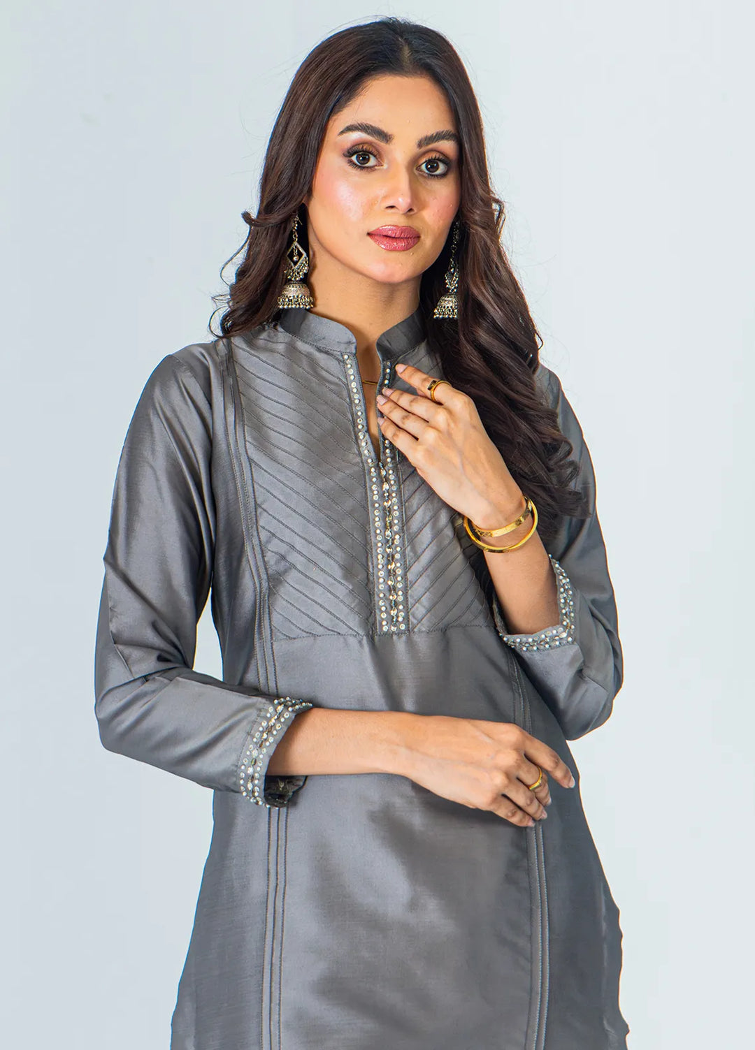 Mahnoor Ejaaz Pret Embroidered Silk 3 Piece Suit MELP-SH-008