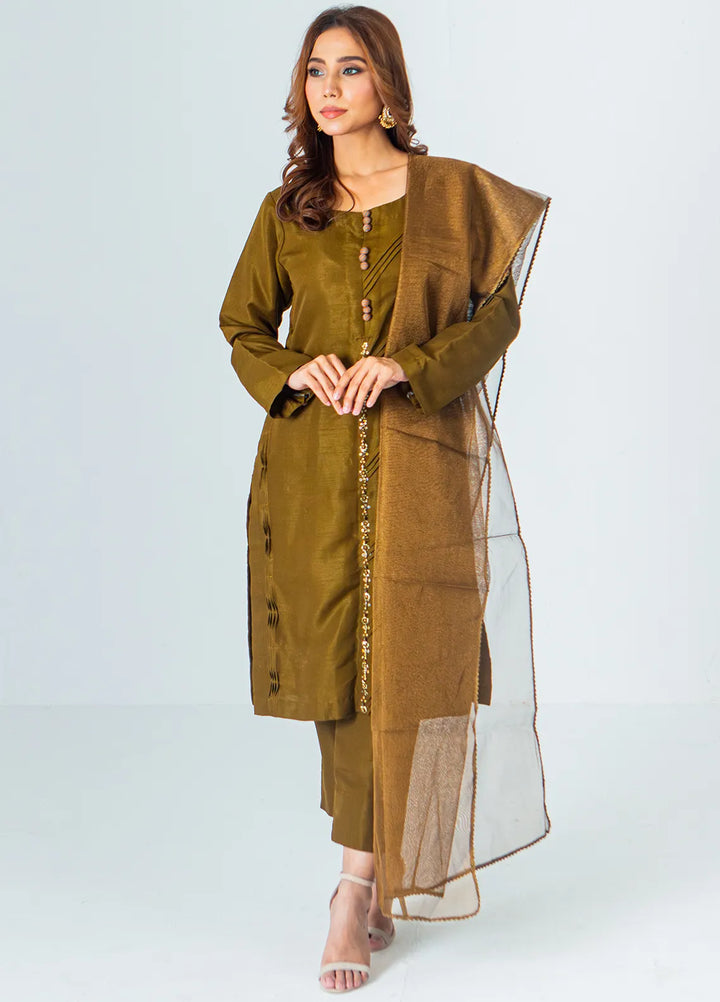 Mahnoor Ejaaz Pret Embroidered Silk 3 Piece Suit MELP-SH-009