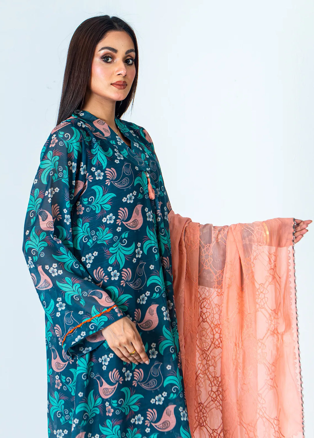 Mahnoor Ejaaz Pret Printed Swiss Lawn 3 Piece Suit ME-SPC 004