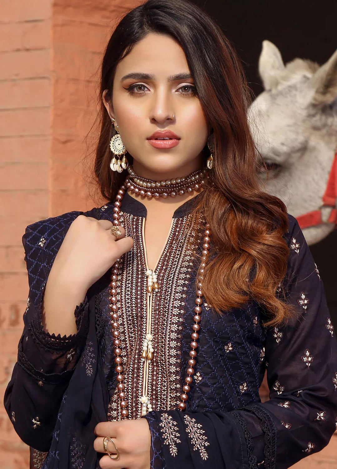 Mahnur Embroidered Lawn Suits Unstitched 3 Piece MN23L-V2 D-07 - Summer Collection