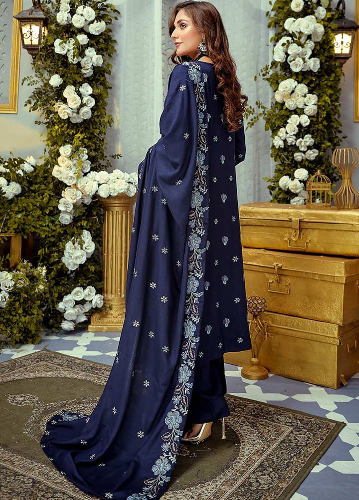 Mahpara By Mahnur Embroidered Karandi Suits Unstitched 3 Piece MN22M D-04 - Winter Collection