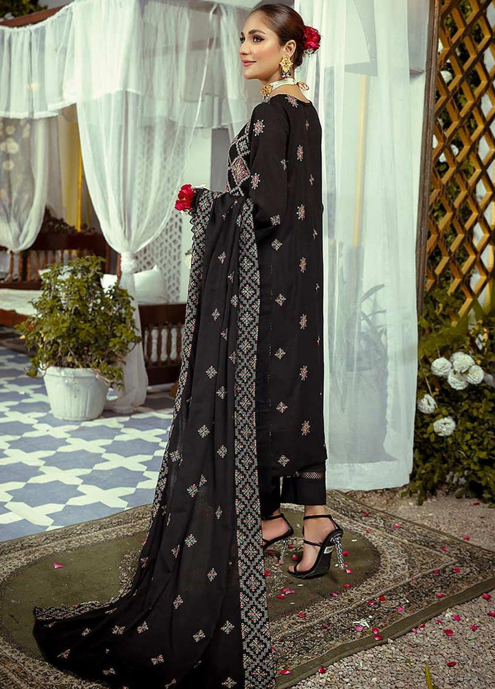 Mahpara By Mahnur Embroidered Karandi Suits Unstitched 3 Piece MN22M D-12 - Winter Collection
