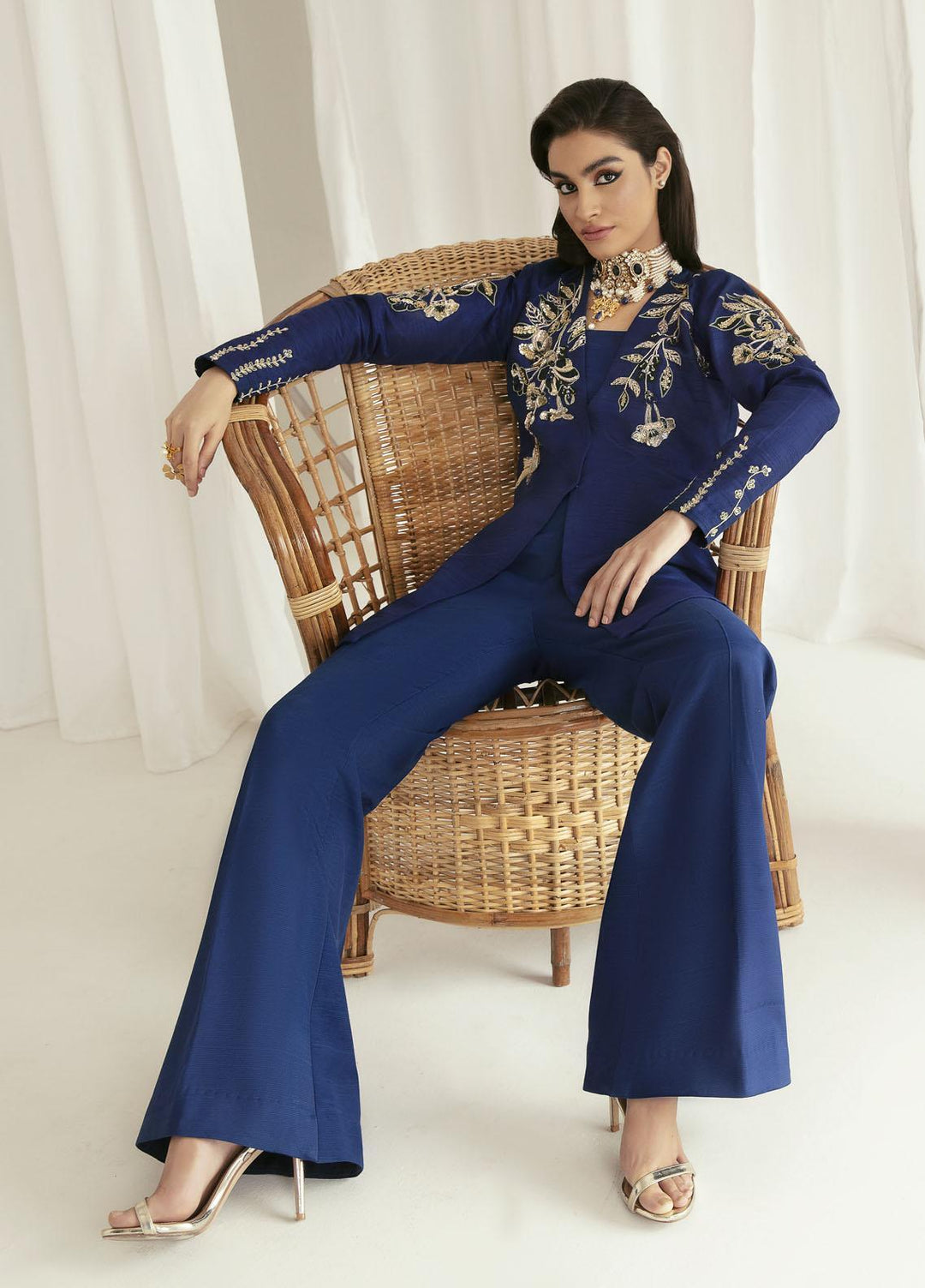 Mahum Asad Luxury Pret  Raw Silk 3 Piece Dress Mavi