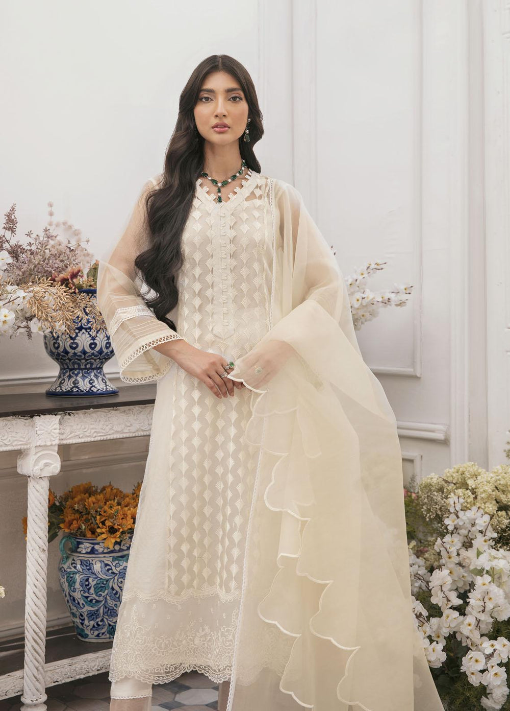 Mahum Asad Pret Zenobia Eid Edit 2022 – Sanaulla Store