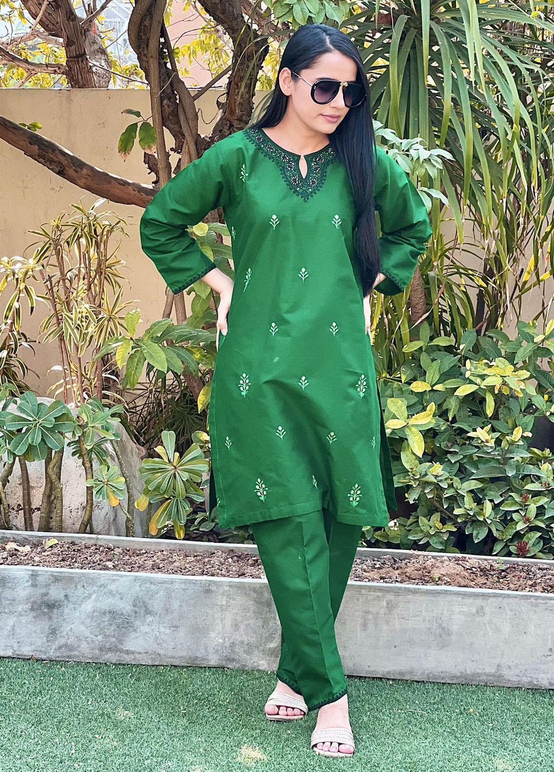 MAK Fashion Casual Pret  Lawn 2 Piece Dress MAK23PST SANIYA