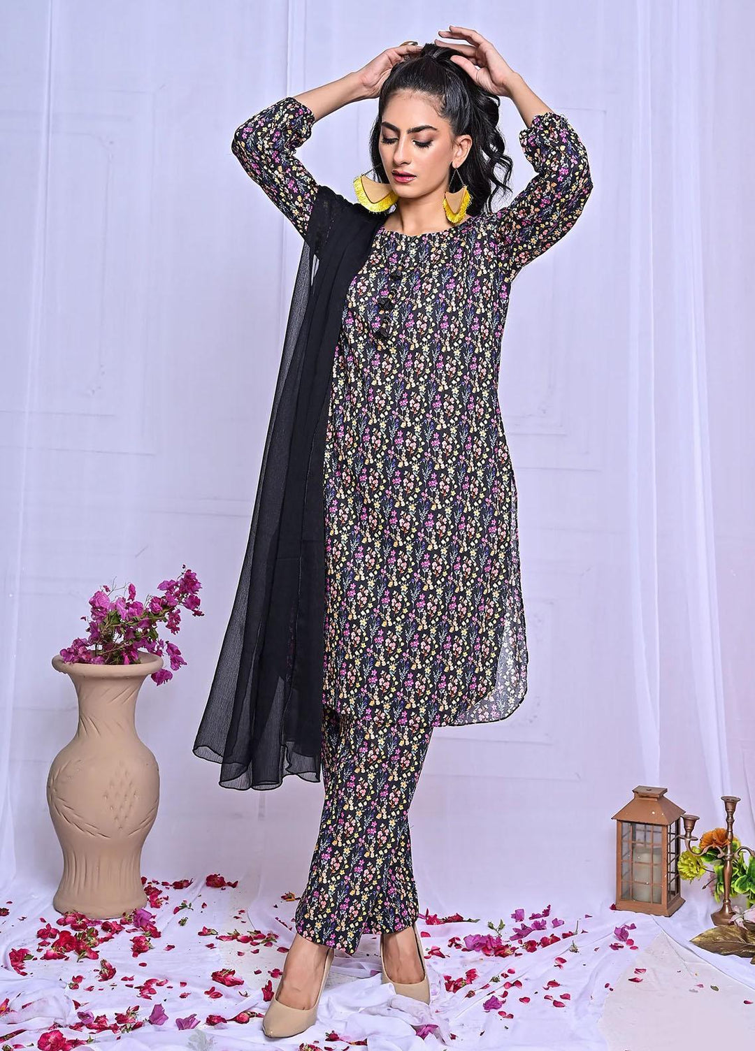 MAK Fashion Pret Casual Lawn 3 Piece Suit MAK23SE Fuchsia