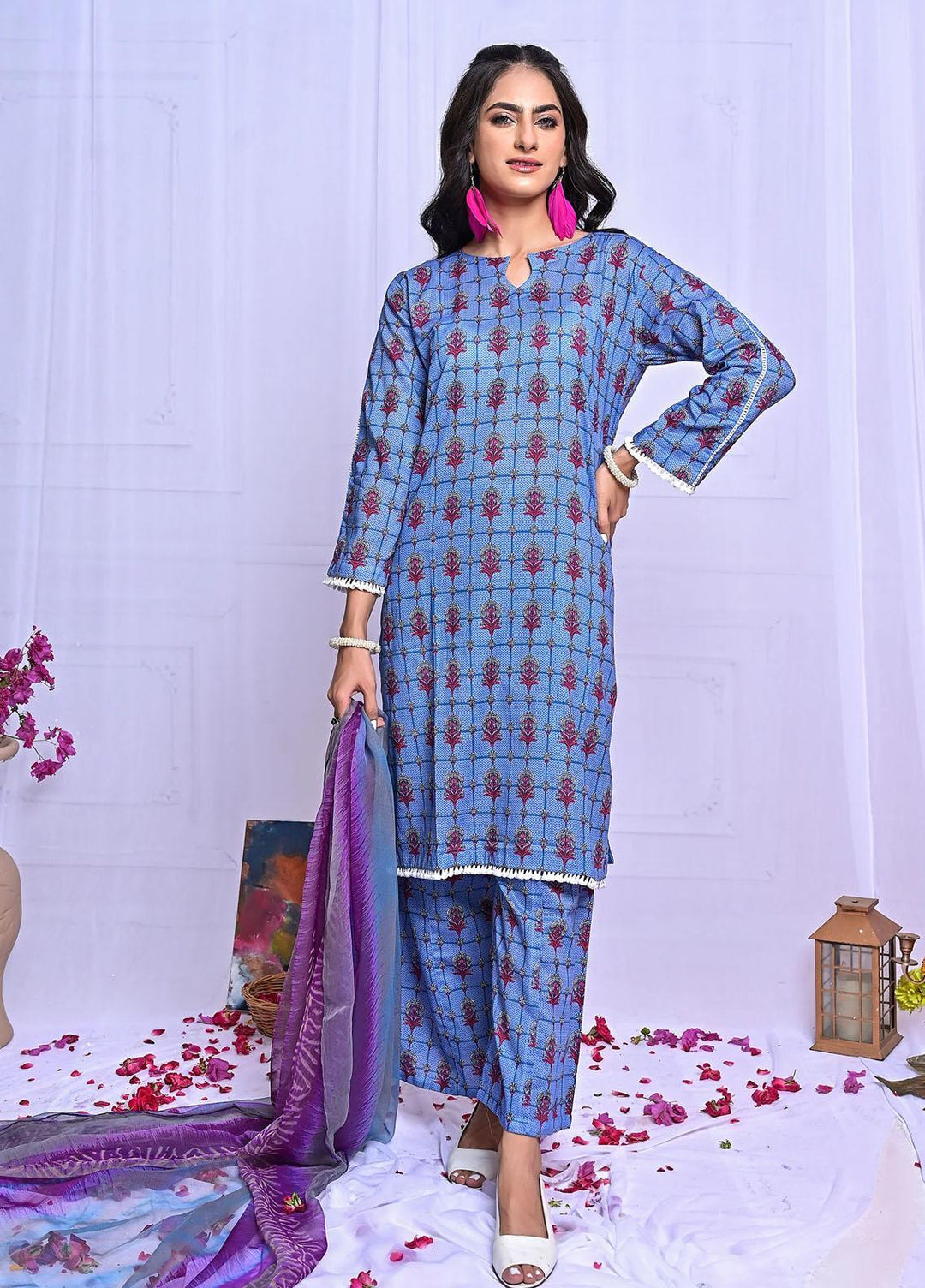MAK Fashion Pret Casual Lawn 3 Piece Suit MAK23SE Iznik