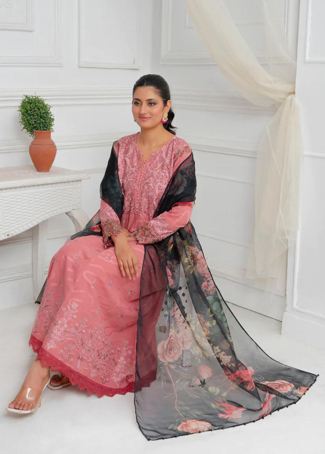 Maleena Fashion Pret Embroidered Lawn 2 Piece Suit MLN23RW Hester