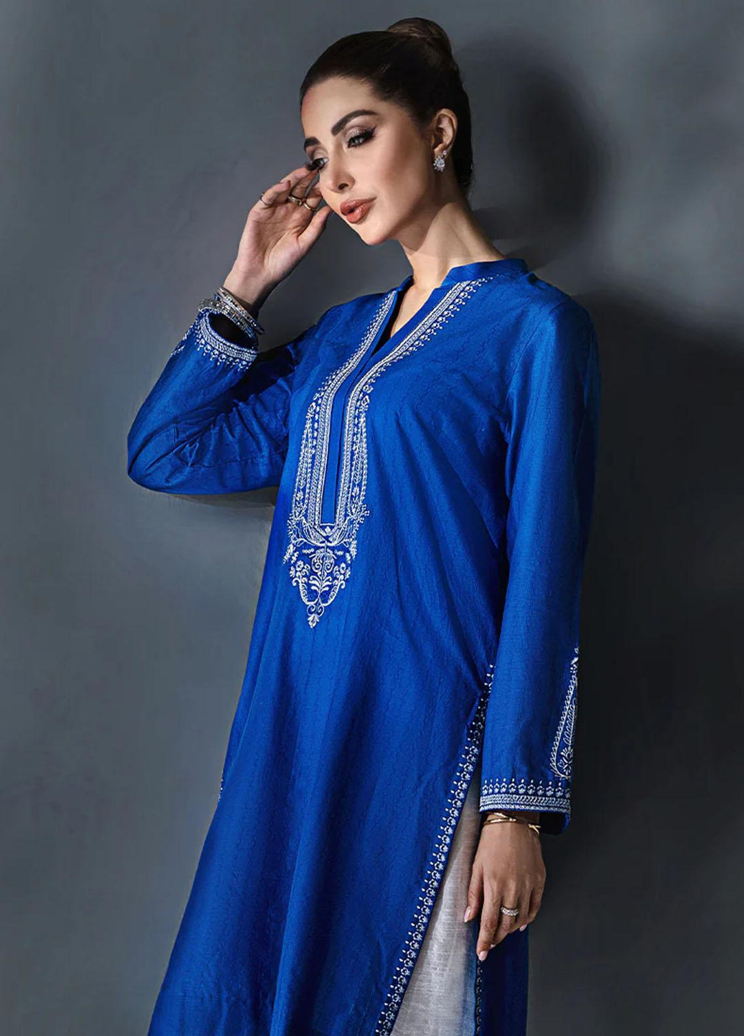 Malook By Shazia Ovais Pret Embroidered Lawn 2 Piece Suit MLK23P Nile