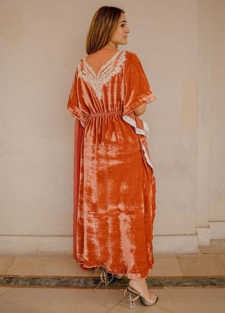 Manaal Arfeen Luxury Pret  Velvet 3 Piece Suit MNL23LP Rust Fusion