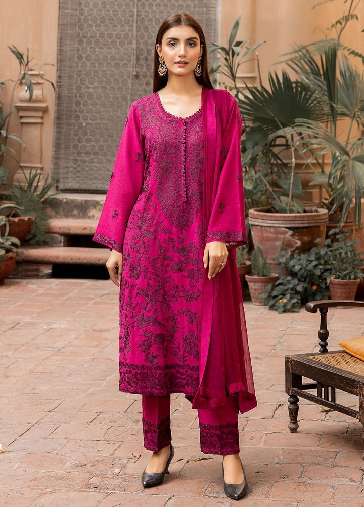 Manaal Arfeen Luxury Pret  Karandi 3 Piece Suit MNL23LP Deep Magenta