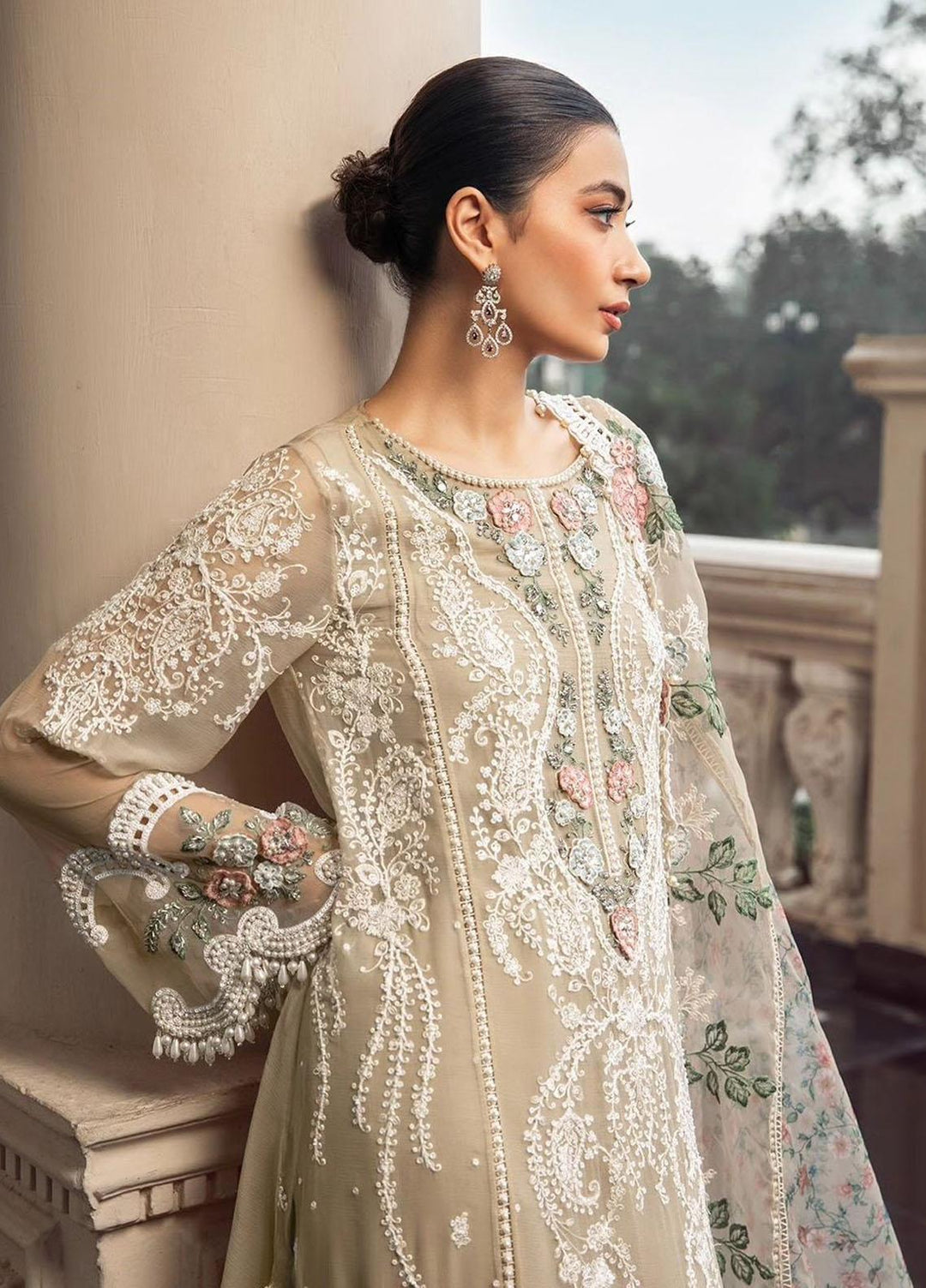 Maria B Embroidered Chiffon Suits Unstitched 4 Piece MB23SC D1 - Luxury Collection