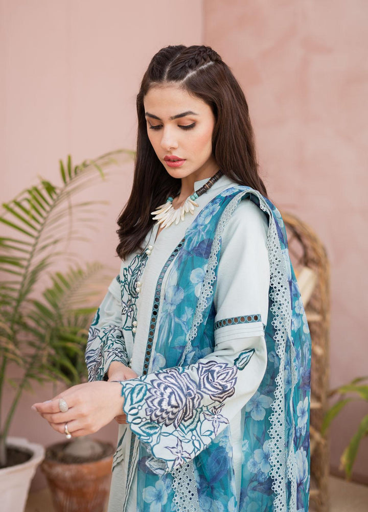 Maria Osama Khan Casual Pret  Lawn 3 Piece Suit MOK23CP Blue Bell