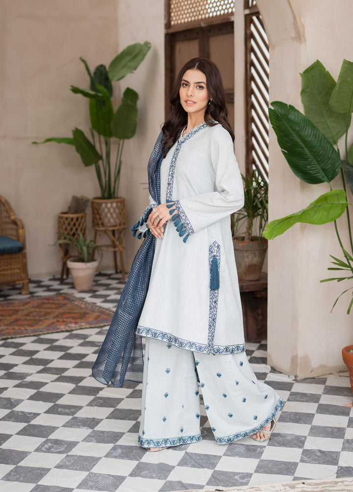 Maria Osama Khan Casual Pret  Lawn 3 Piece Suit MOK23CP Zephyr