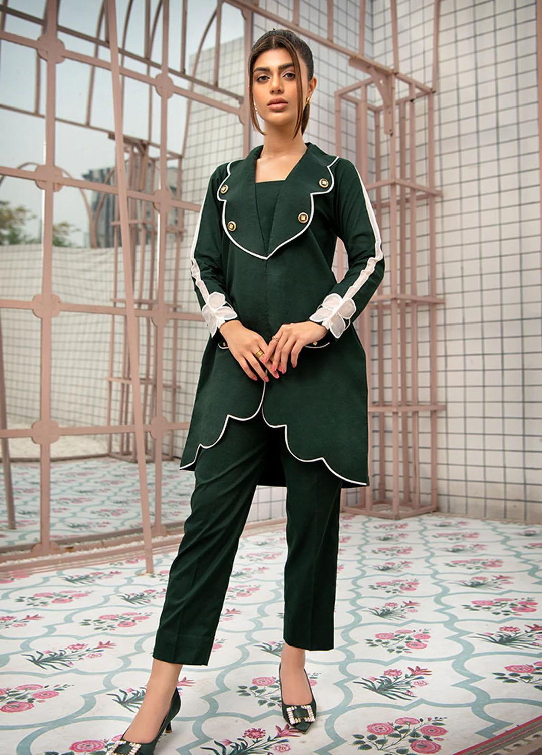 Maria Osama Khan Casual Pret  Lawn 2 Piece MOK22CB IZEH