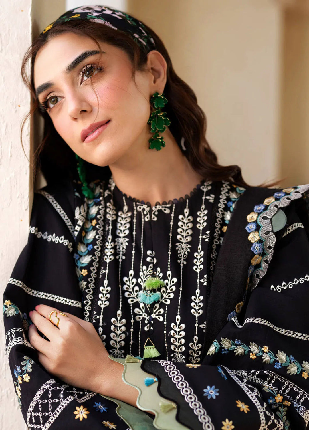 Maryum Hussain Embroidered Lawn Suit Unstitched 3 Piece MH25LL D-03 Dawn - Summer Collection