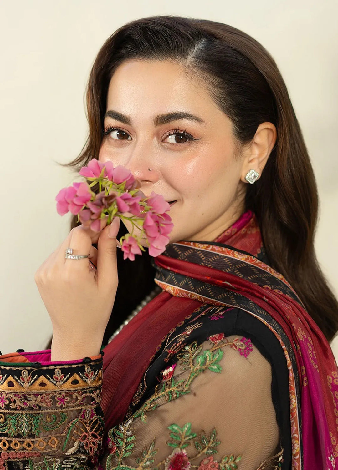 Maryum N Maria Embroidered Lawn Suit Unstitched 3 Piece MNM25LL MS50106 Aleaha - Summer Collection