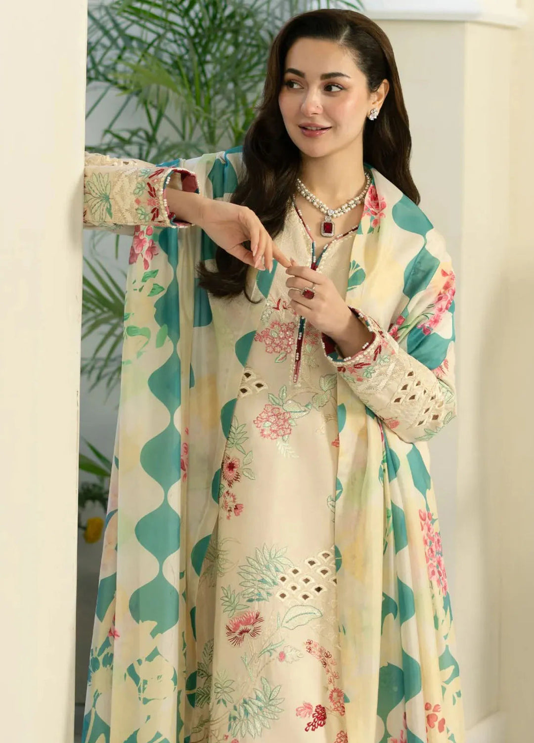Maryum N Maria Embroidered Lawn Suit Unstitched 3 Piece MNM25LL MS50109 Aeisha - Summer Collection