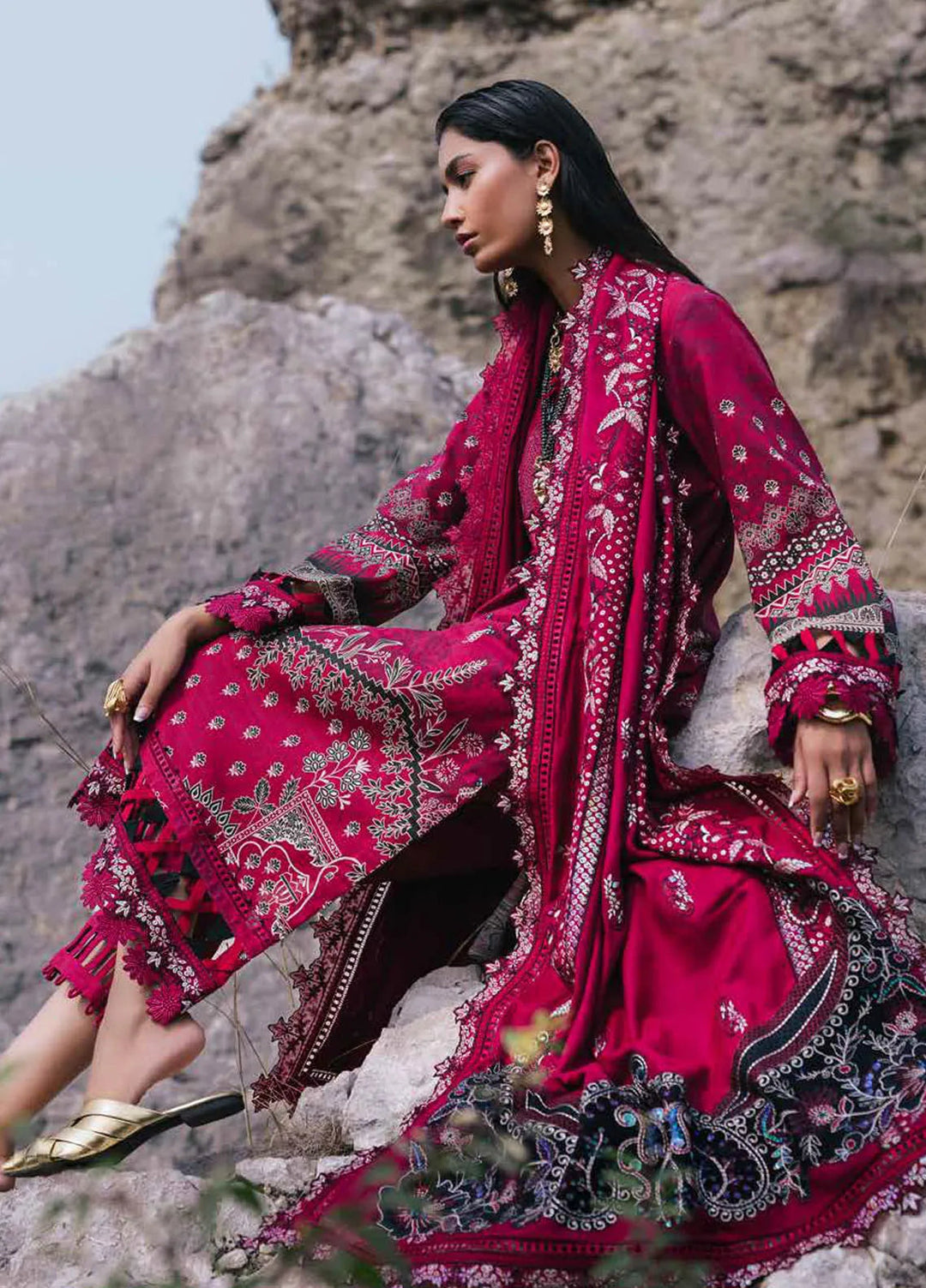 Maya by Nureh Embroidered Khaddar Suit Unstitched 3 Piece NU24MW NW-95 - Winter Collection