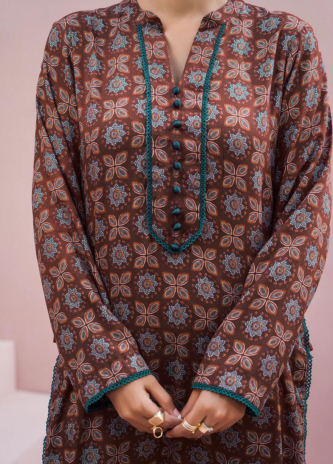 Meerak Printed Cambric Suits Unstitched 2 Piece MRK23SW Kacho - Winter Collection