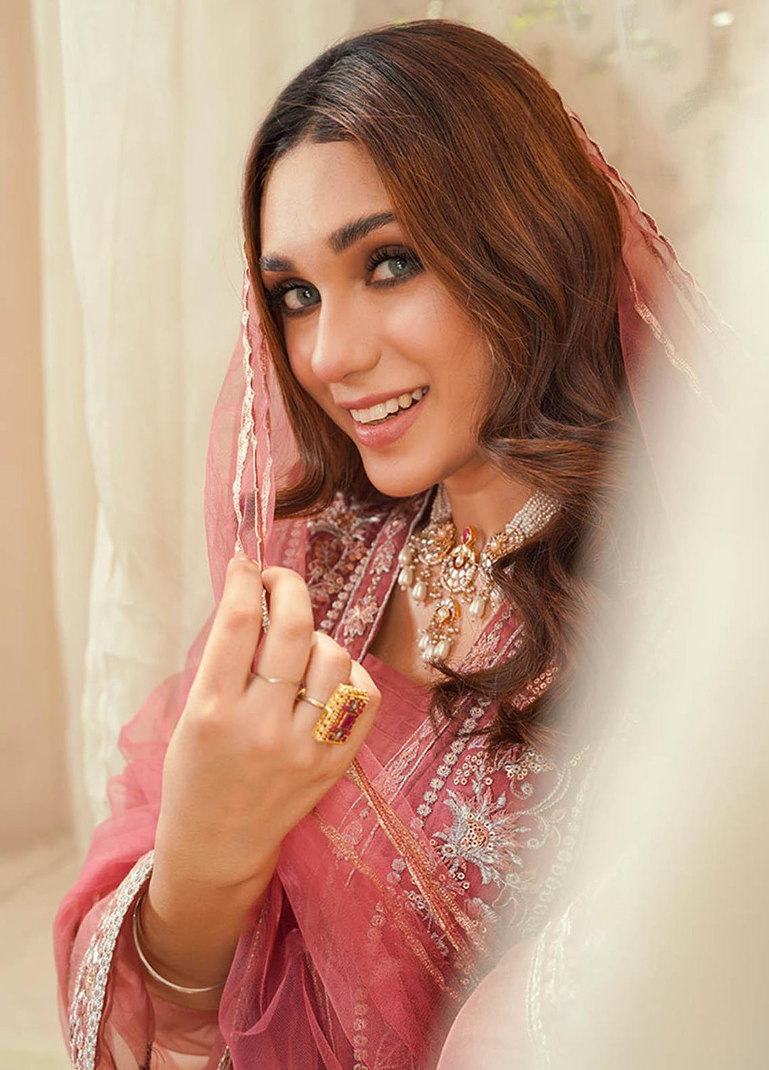 Shanzay Luxury Pret Festive Organza 3 Piece Suit SHN23MB ROSE BON BON (MB-06)