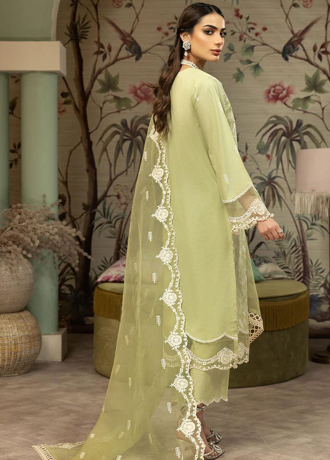 Meher-un-Nissa By Elegance Embroidered Lawn Suits Unstitched 3 Piece ELG233M MN-79 Isabella - Luxury Collection