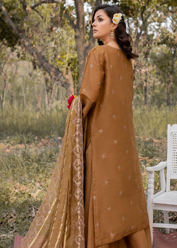 Mehru By Mahnur Embroidered Lawn Suits Unstitched 3 Piece MN23CK MEE-01 - Luxury Collection