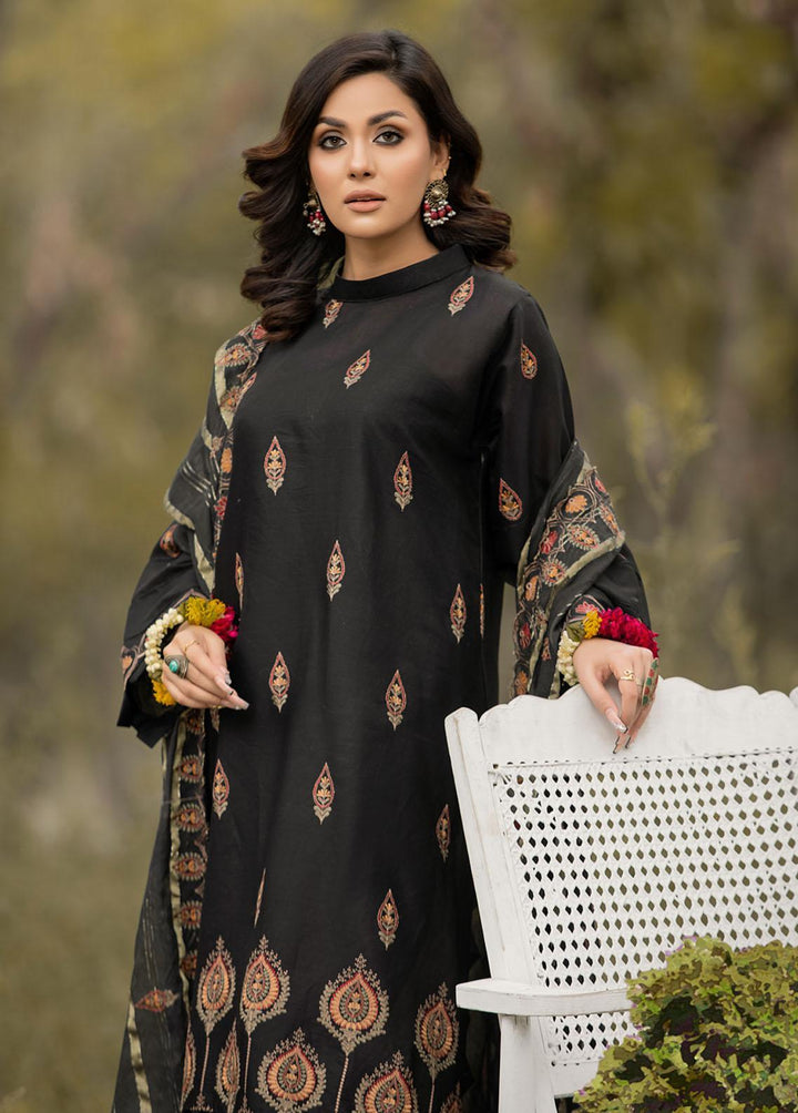 Mehru By Mahnur Embroidered Lawn Suits Unstitched 3 Piece MN23CK MEE-03 - Luxury Collection
