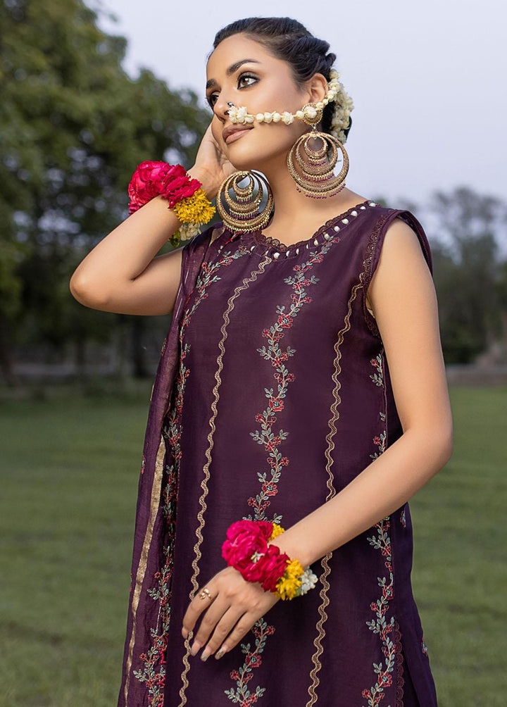 Mehru By Mahnur Embroidered Lawn Suits Unstitched 3 Piece MN23CK MEE-12 - Luxury Collection