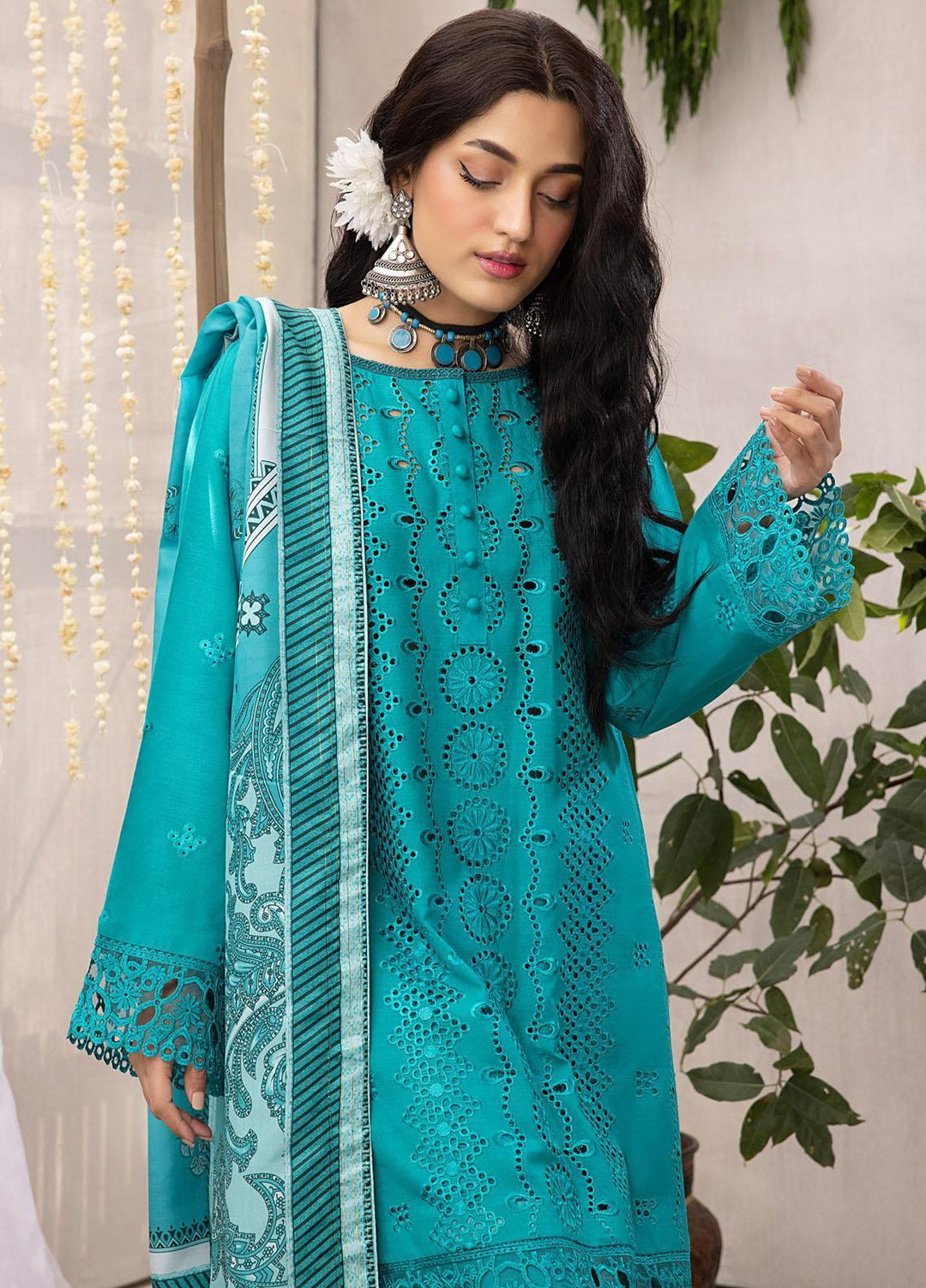 Mehru By Mahnur Embroidered Linen Suits Unstitched 3 Piece MN23MSL D-02 - Winter Collection