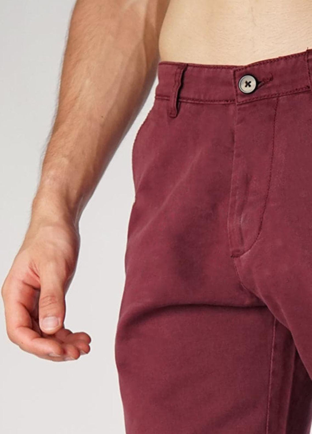 Mendeez   Bottom for Men -  Maroon Chino Shorts