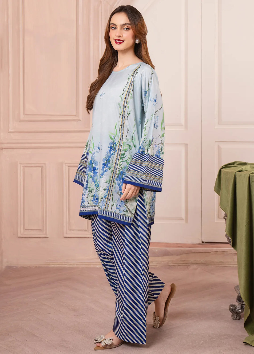Midnight Baroque by Meerak Pret Printed Grip 2 Piece Suit Lagune