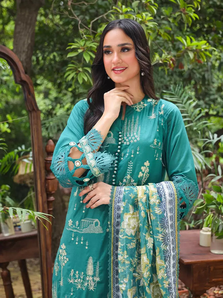 Salitex Women Embroidered Cambric 3 Piece Suit SUNS24ALM009 - Winter Collection