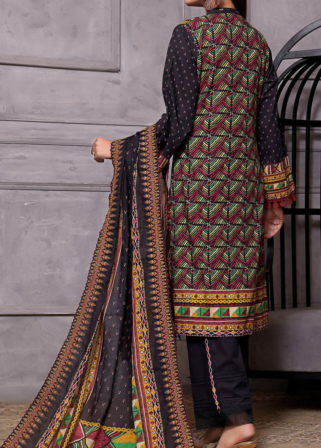 Misri By VS Textiles Embroidered Lawn Suits Unstitched 3 Piece VS23ME D-194 - Summer Collection