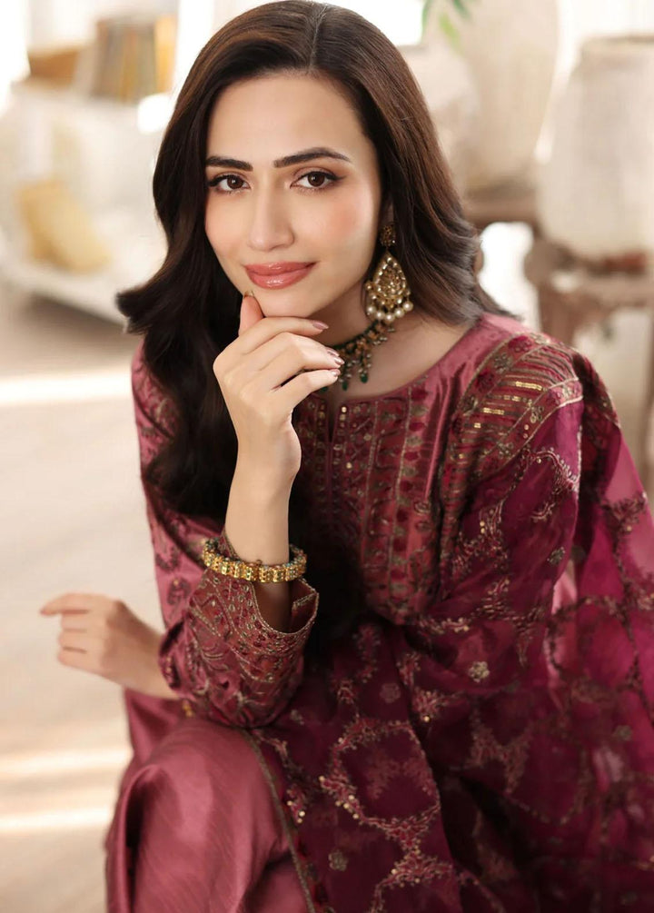 Mohagni Pret Embroidered Raw Silk 3 Piece Suit MGS-07 RESHAM