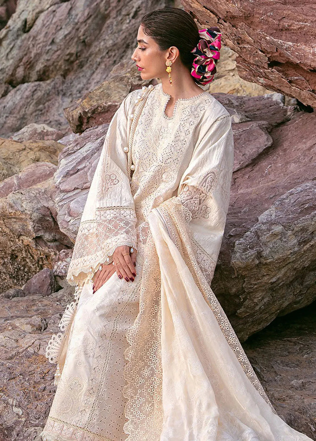 Sammer Ranja Mohsin Naveed Ranjha Embroidered Lawn Suits Unstitched 3 Piece MNR24DS ...