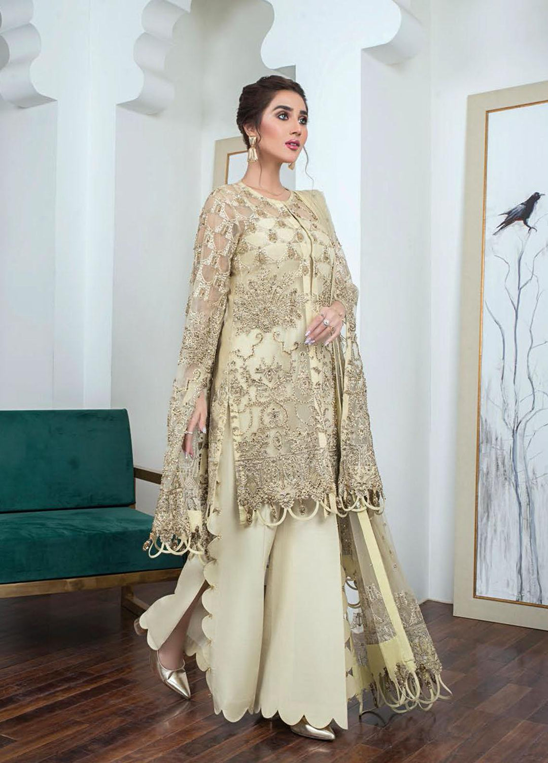 Maira Zunnorain Formal Pret  Organza 3 Piece Suit MRZ22MP MZF.04 SAZ