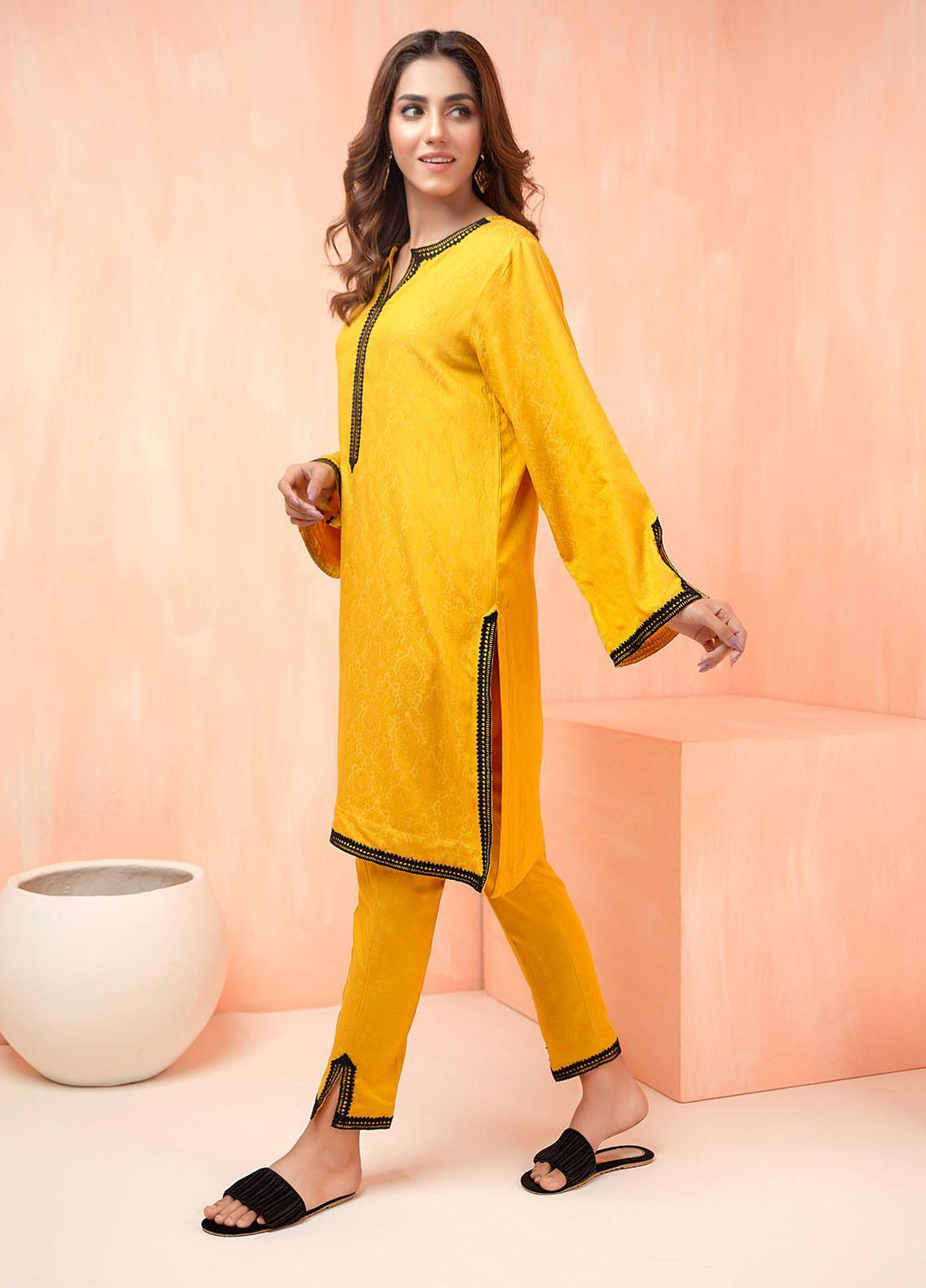 Mosaic Casual Pret   2 Piece Suit MS22SP MUSTARD