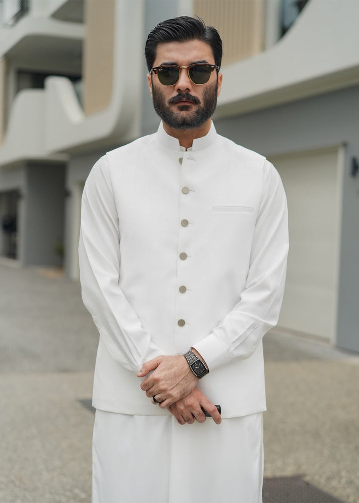 Farmanrawa by Buraq Mens RTW Solids Wash N Wear 3 Piece Suit Noor Casual Collection