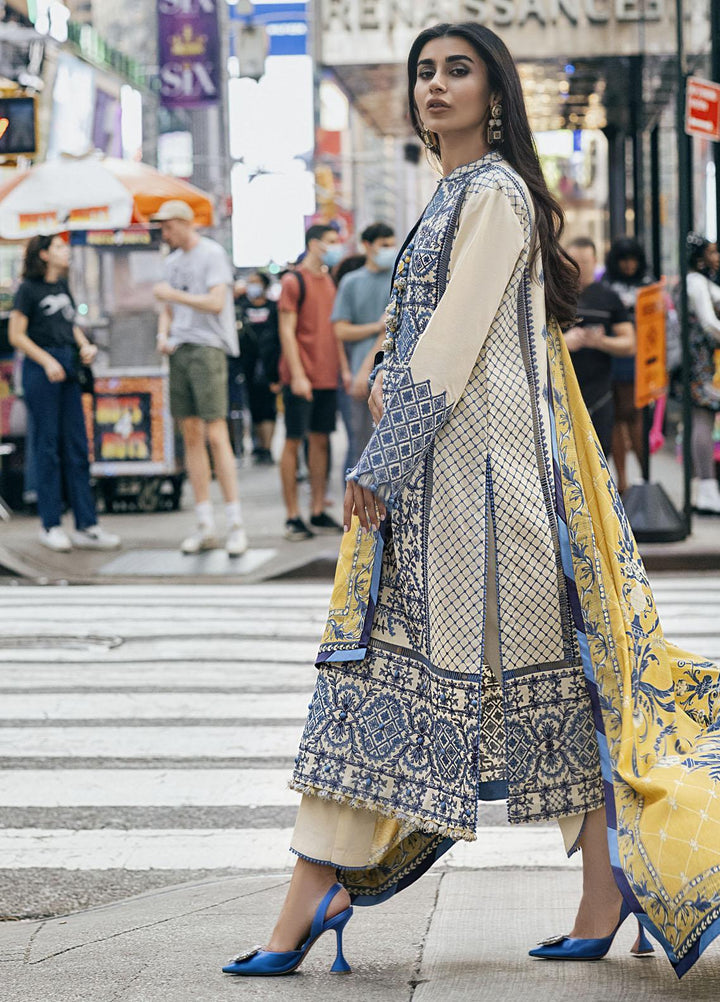 Mushq Embroidered Karandi Suits Unstitched 3 Piece MQ21BW MW21-03 Chelsea - Winter Collection