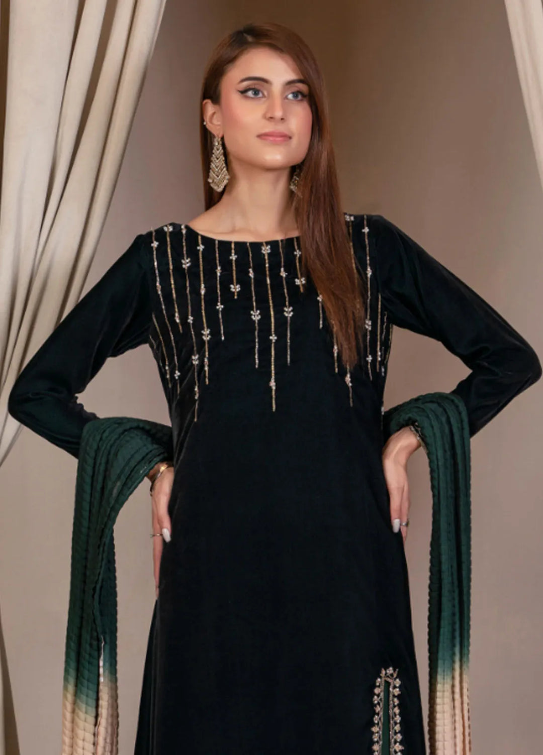 Mushq by Hadia Batool Pret Embroidered Velvet 3 Piece Suit Afroze