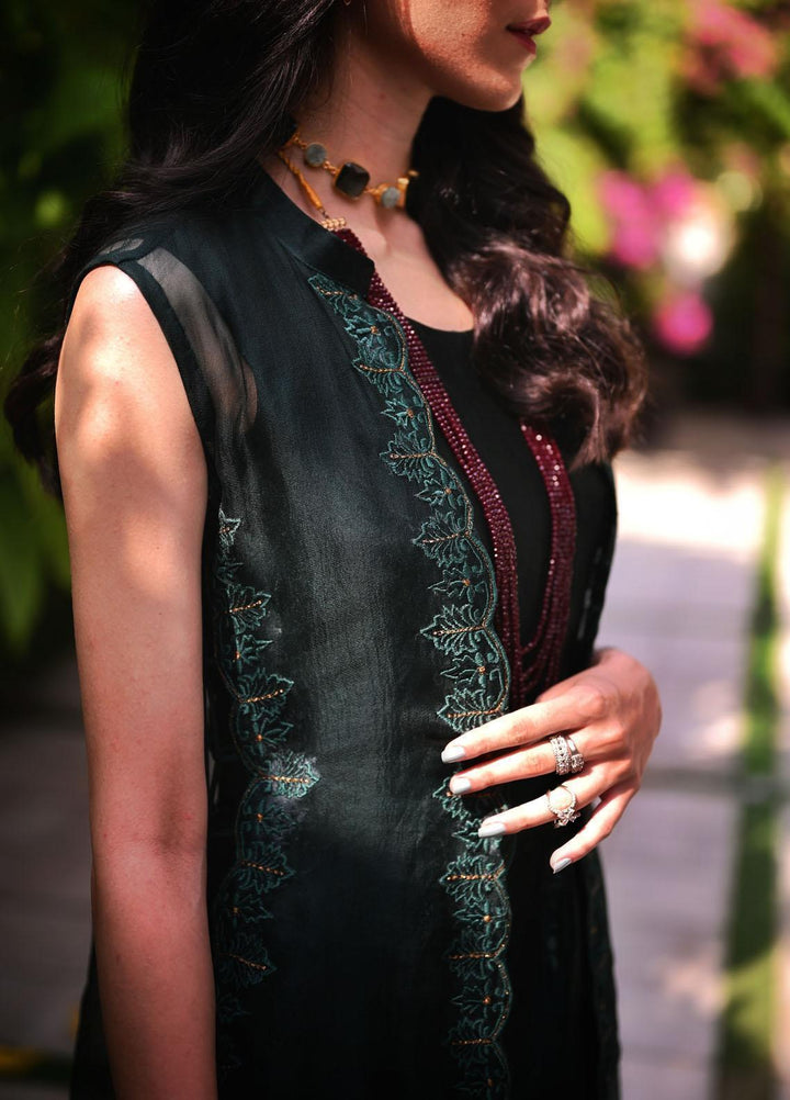 Muzains Luxury Pret  Silk 3 Piece Dress MUZ22E MP-3059