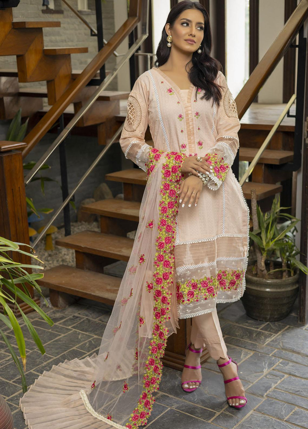 Sidra Mumtaz Ready to Wear (RTW)  Schiffli 3 Piece Suit SM-AB220310 ANUBHA