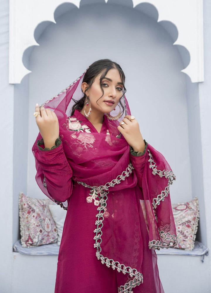 Naayas Luxury Pret  Lawn 2 Piece Irri Pink