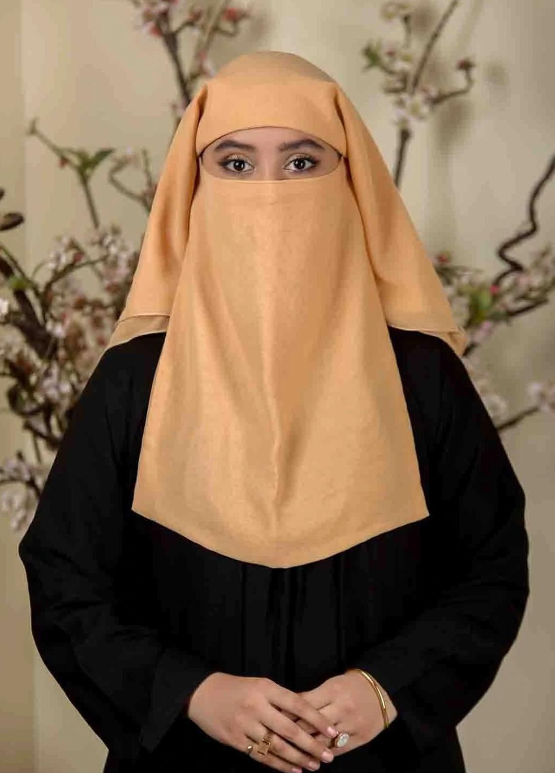 sahane hijab and abaya