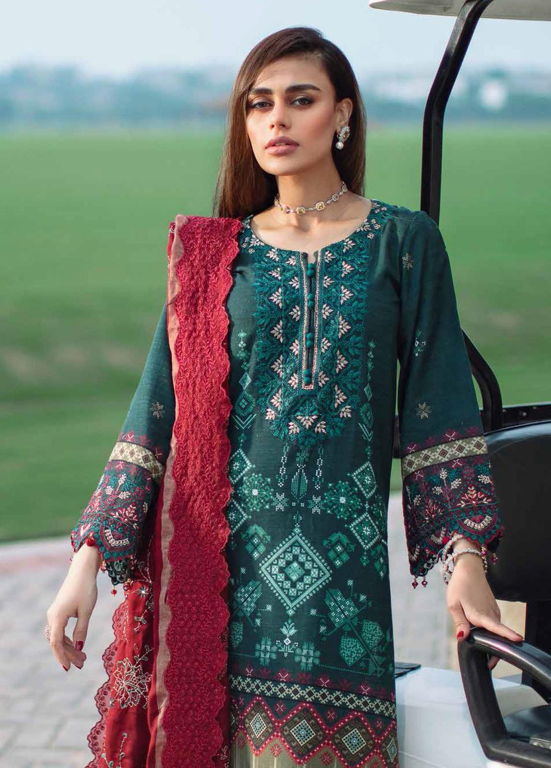 Nureh Embroidered Khaddar Suits Unstitched 3 Piece NU22SK NWE-08 - Winter Collection