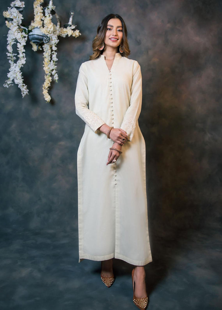 Nuriyaa Casual Pret  Lawn 2 Piece Suit NR22IM DAISY