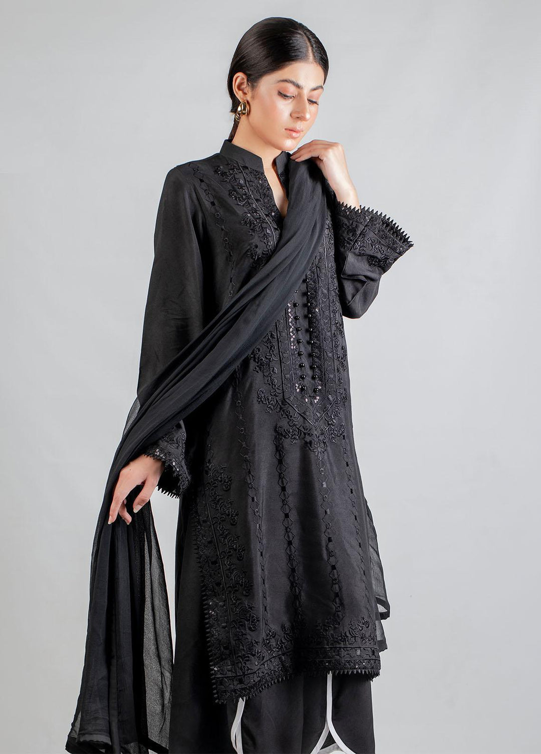 Nuriyaa Pret Casual Lawn Shirt NR21N Noir 02